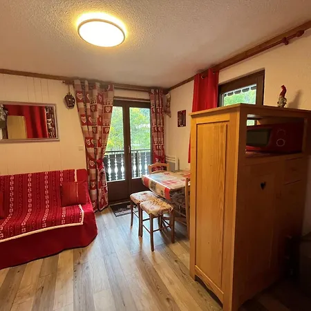 Cosy Avec Balcon, Proche Telecabine, 4 Pers, Cuisine Equipee, Tv Et Multispass Inclus - Fr-1-198-128 *